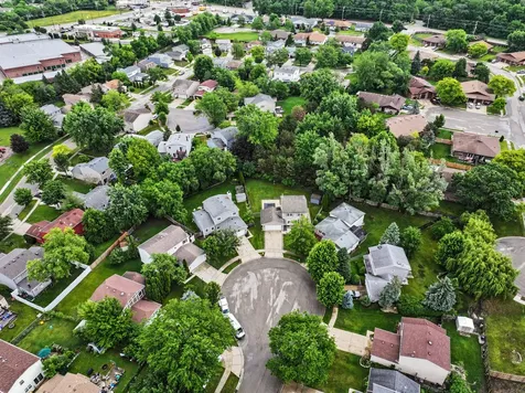 12 Wild Rose Court Streamwood IL 60107