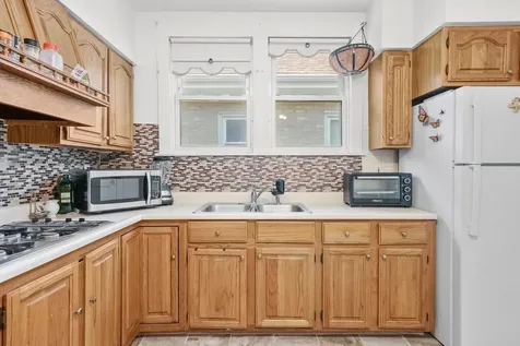 3133 North 77th Court Elmwood Park IL 60707