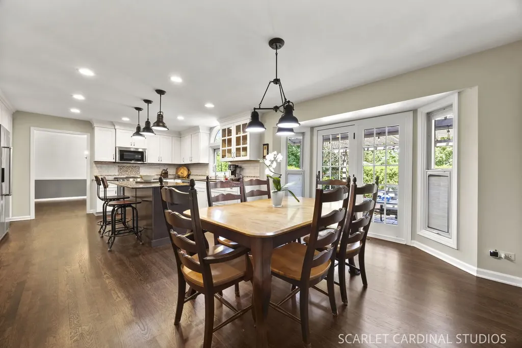 708 Sanctuary Lane Naperville IL 60540