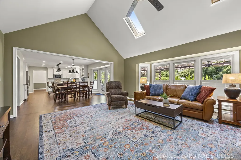 708 Sanctuary Lane Naperville IL 60540