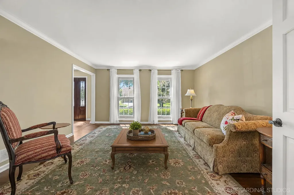 708 Sanctuary Lane Naperville IL 60540