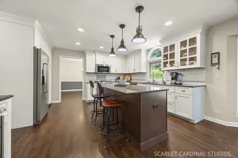 708 Sanctuary Lane Naperville IL 60540