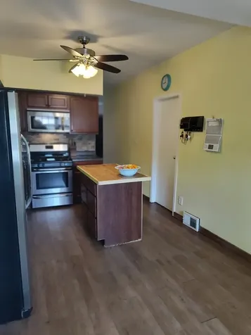 14607 Central Park Avenue Midlothian IL 60445