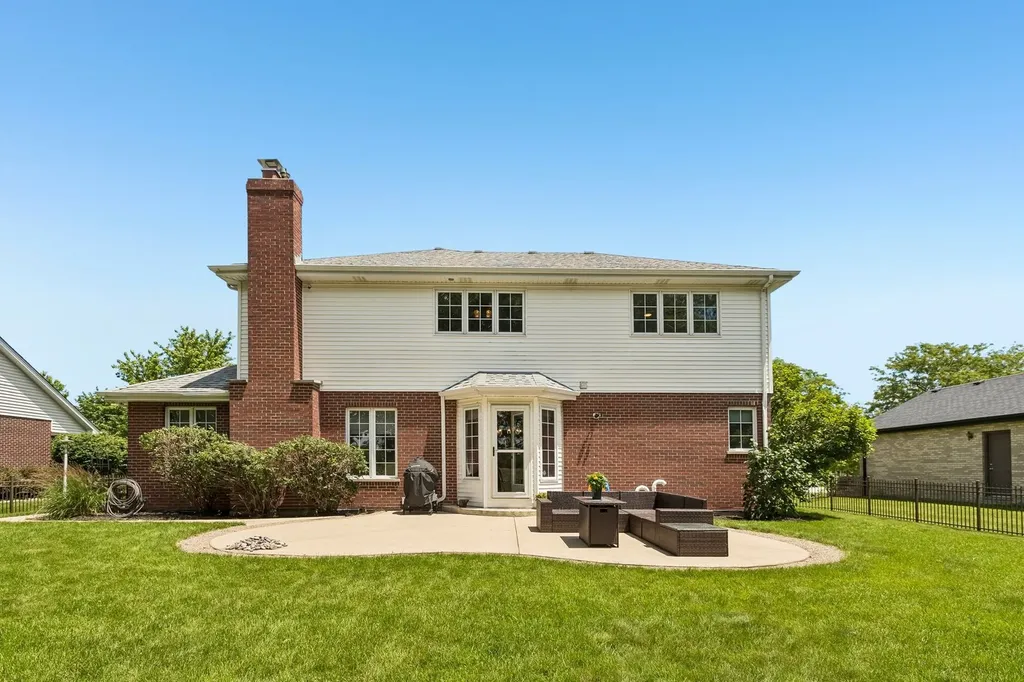 2155 Arthurs Pass Street New Lenox IL 60451