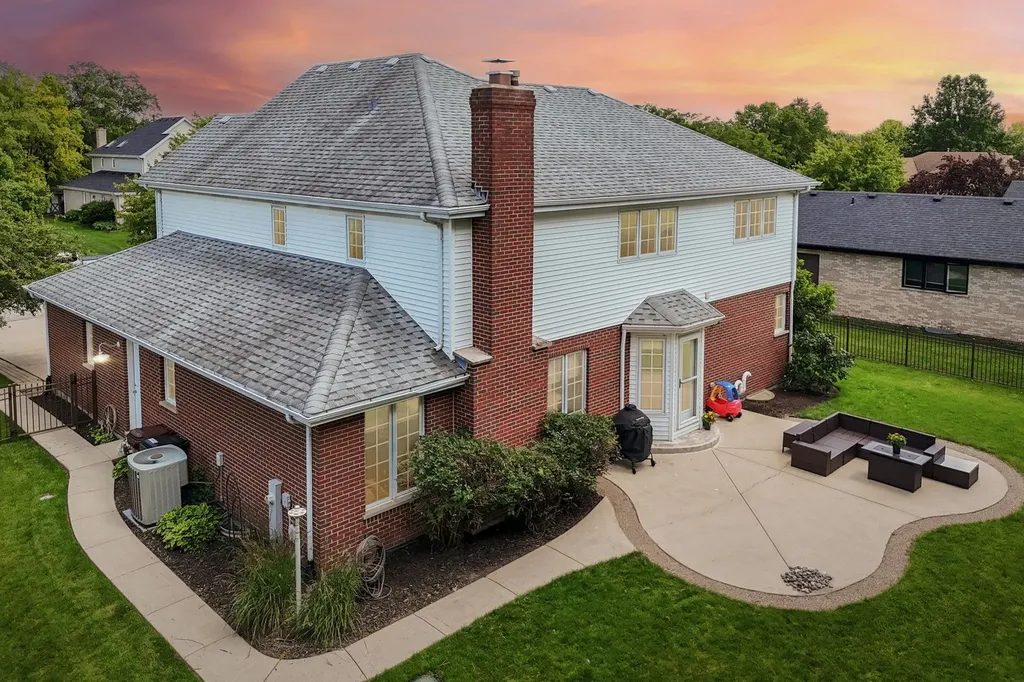 2155 Arthurs Pass Street New Lenox IL 60451