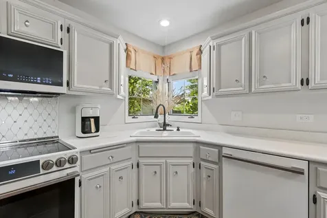 2155 Arthurs Pass Street New Lenox IL 60451