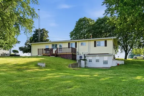 3447 Hilldale Drive Freeport IL 61032