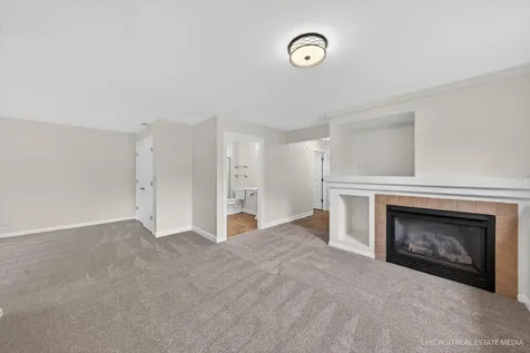 1399 New Haven Drive Cary IL 60013