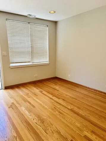 3209 North Drake Avenue Chicago IL 60618
