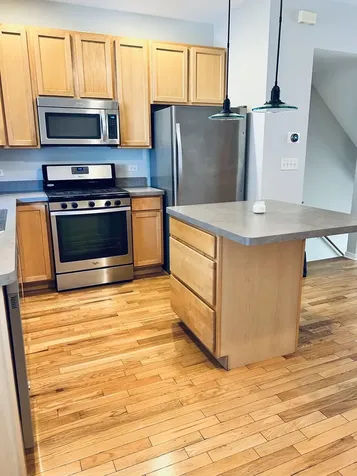 3209 North Drake Avenue Chicago IL 60618