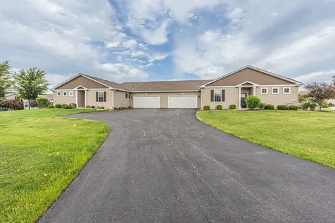 1116 Crestview Lane Pingree Grove IL 60140