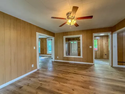 305 North William Street Farmer City IL 61842
