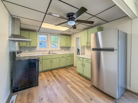 305 North William Street Farmer City IL 61842