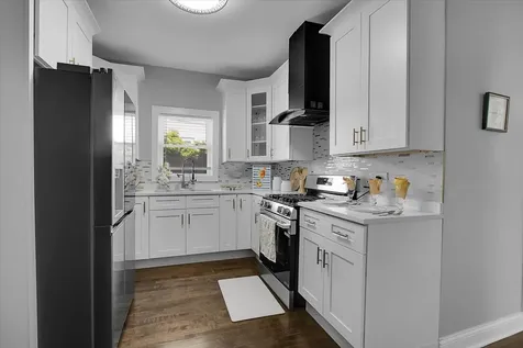 11412 South King Drive Chicago IL 60628