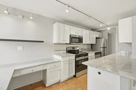 345 North Canal Street Chicago IL 60606