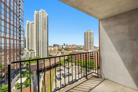 345 North Canal Street Chicago IL 60606