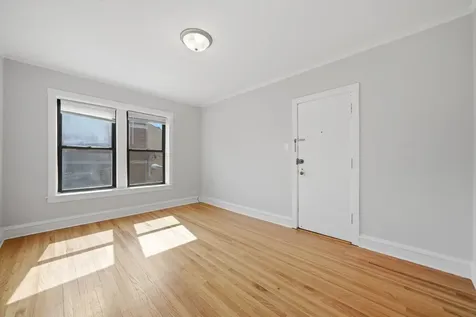 2714 North Spaulding Street Chicago IL 60647