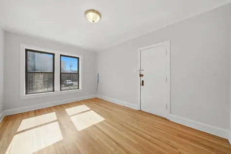 2714 North Spaulding Street Chicago IL 60647