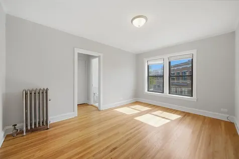 2714 North Spaulding Street Chicago IL 60647