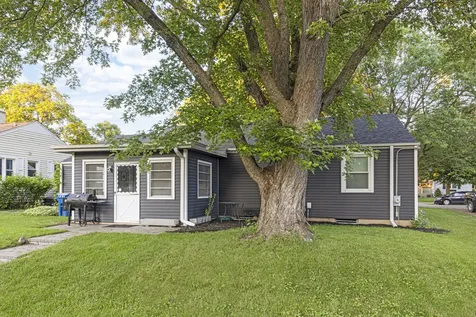 610 South 2nd Street West Dundee IL 60118