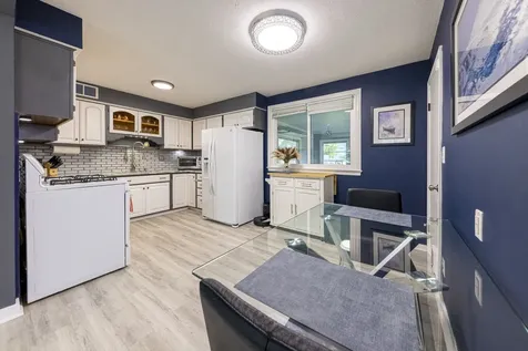 610 South 2nd Street West Dundee IL 60118