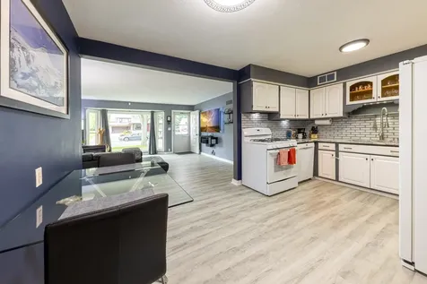 610 South 2nd Street West Dundee IL 60118