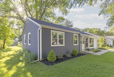610 South 2nd Street West Dundee IL 60118