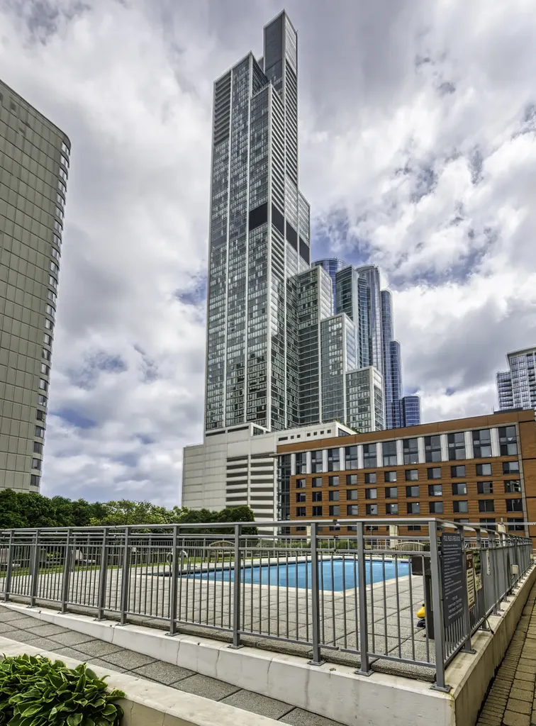 1250 South Michigan Avenue Chicago IL 60605