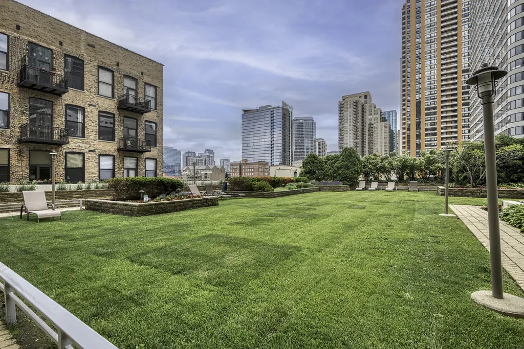 1250 South Michigan Avenue Chicago IL 60605