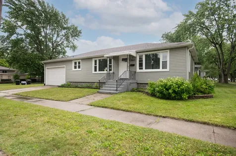 17903 Park Avenue Lansing IL 60438