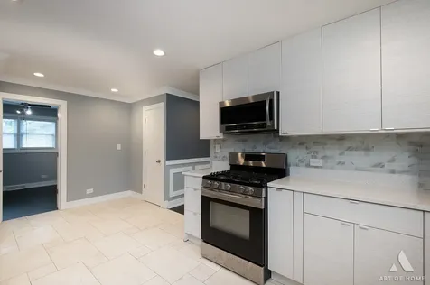 17903 Park Avenue Lansing IL 60438
