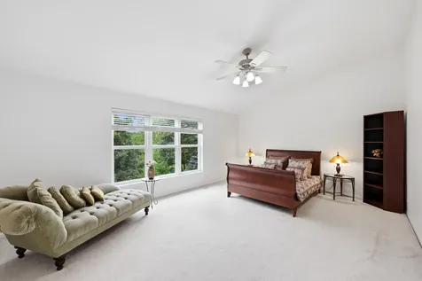 524 Camargo Club Drive Lake In The Hills IL 60156