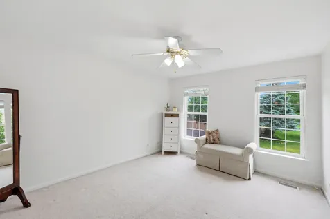 524 Camargo Club Drive Lake In The Hills IL 60156