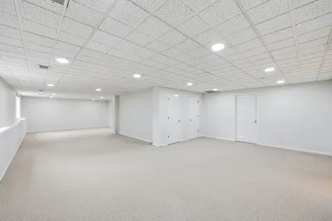 524 Camargo Club Drive Lake In The Hills IL 60156