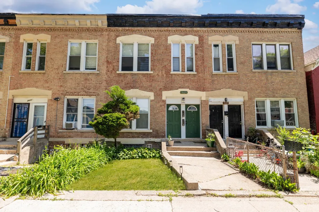 3625 South Emerald Avenue Chicago IL 60609