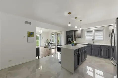 1965 Royal Boulevard Elgin IL 60123