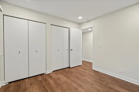 251 Appletree Court Buffalo Grove IL 60089