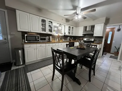 499 Gilbert Drive Wood Dale IL 60191