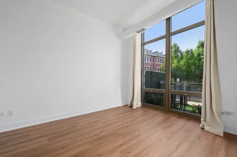 1000 North Kingsbury Street Chicago IL 60610
