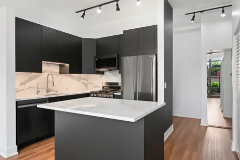1000 North Kingsbury Street Chicago IL 60610