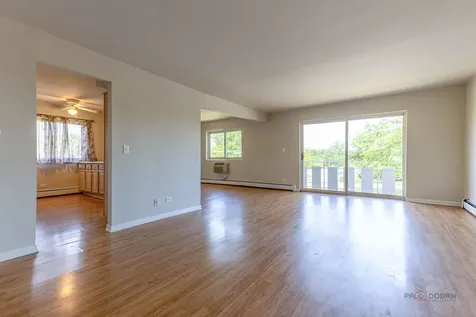25 East Palatine Road Arlington Heights IL 60004