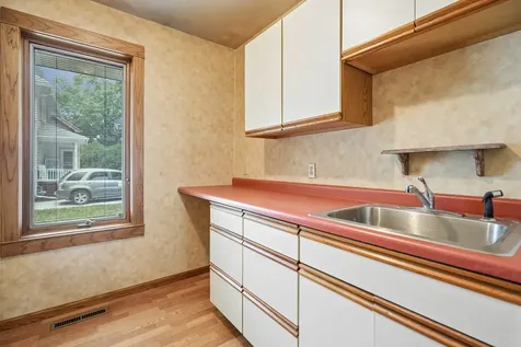 320 West 3rd Street Prophetstown IL 61277