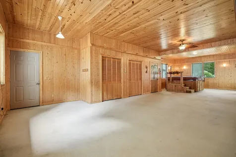320 West 3rd Street Prophetstown IL 61277