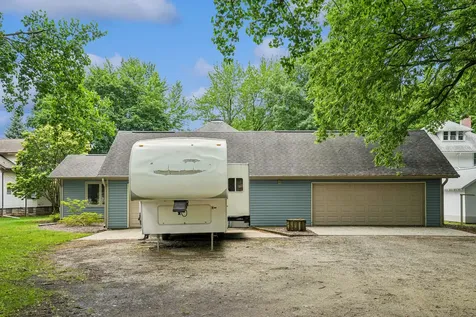 320 West 3rd Street Prophetstown IL 61277