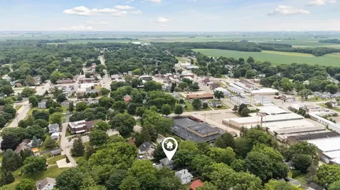 320 West 3rd Street Prophetstown IL 61277