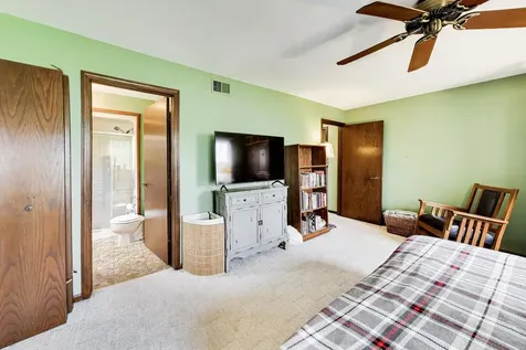 3218 East Reichert Drive Crete IL 60417