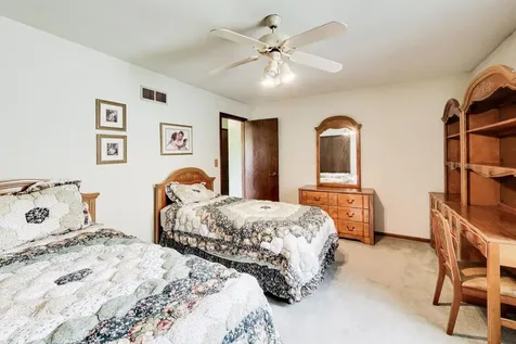 3218 East Reichert Drive Crete IL 60417
