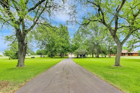 3218 East Reichert Drive Crete IL 60417