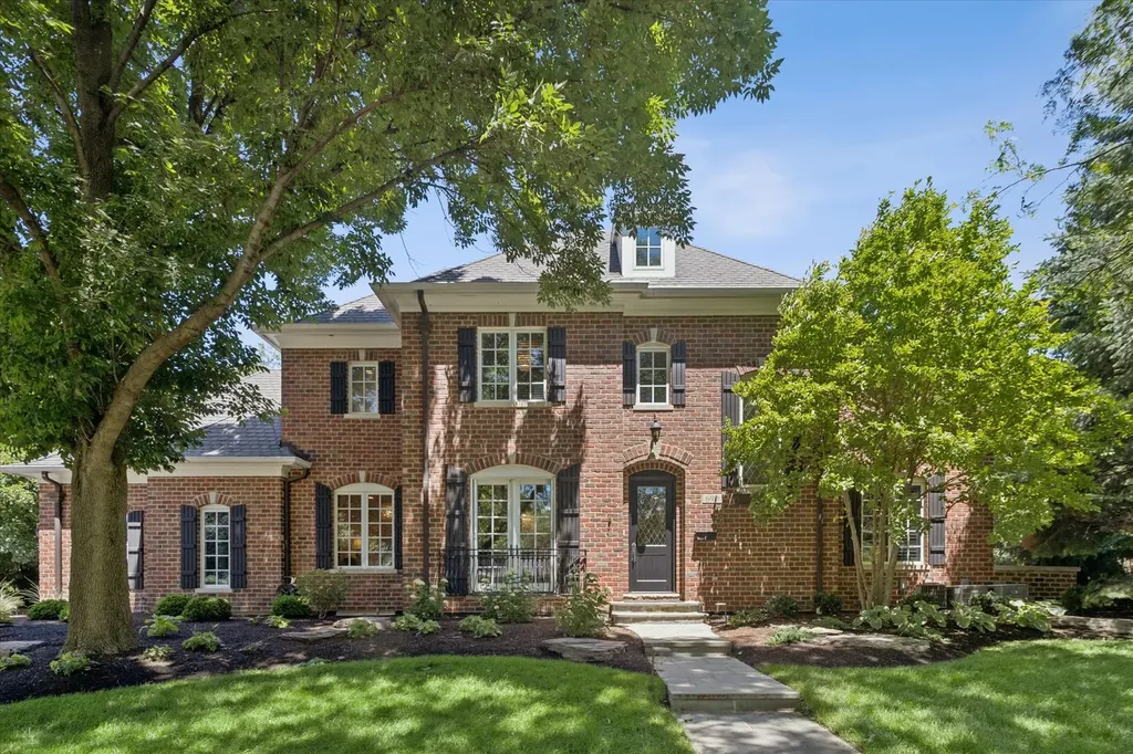 690 Wingate Road Glen Ellyn IL 60137