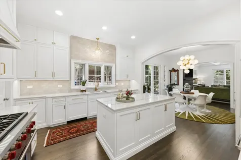 690 Wingate Road Glen Ellyn IL 60137